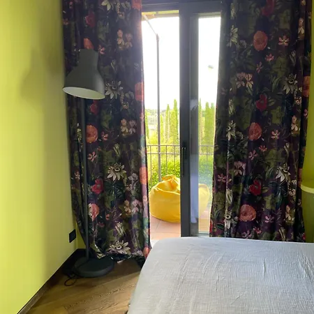 彭托蒂维斯塔住宿加早餐旅馆 4*